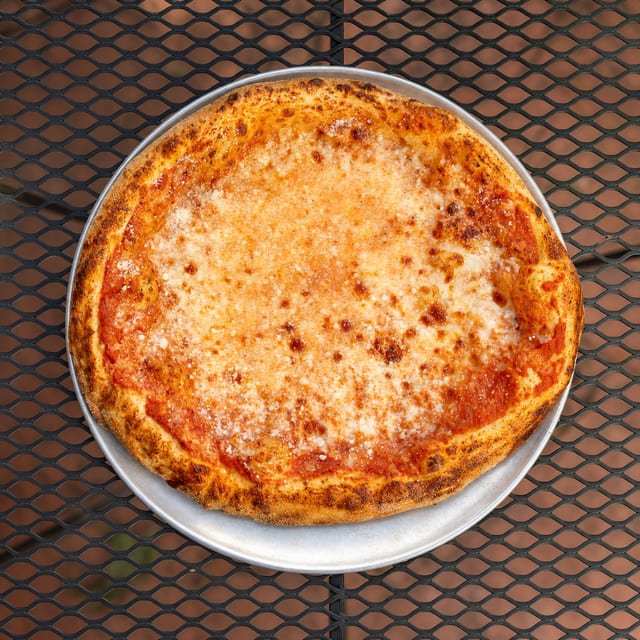 MED Pizza.