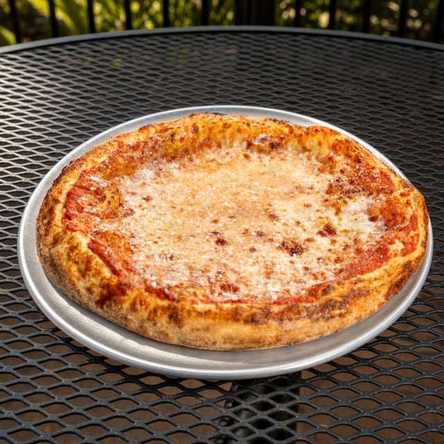 SM Pizza.
