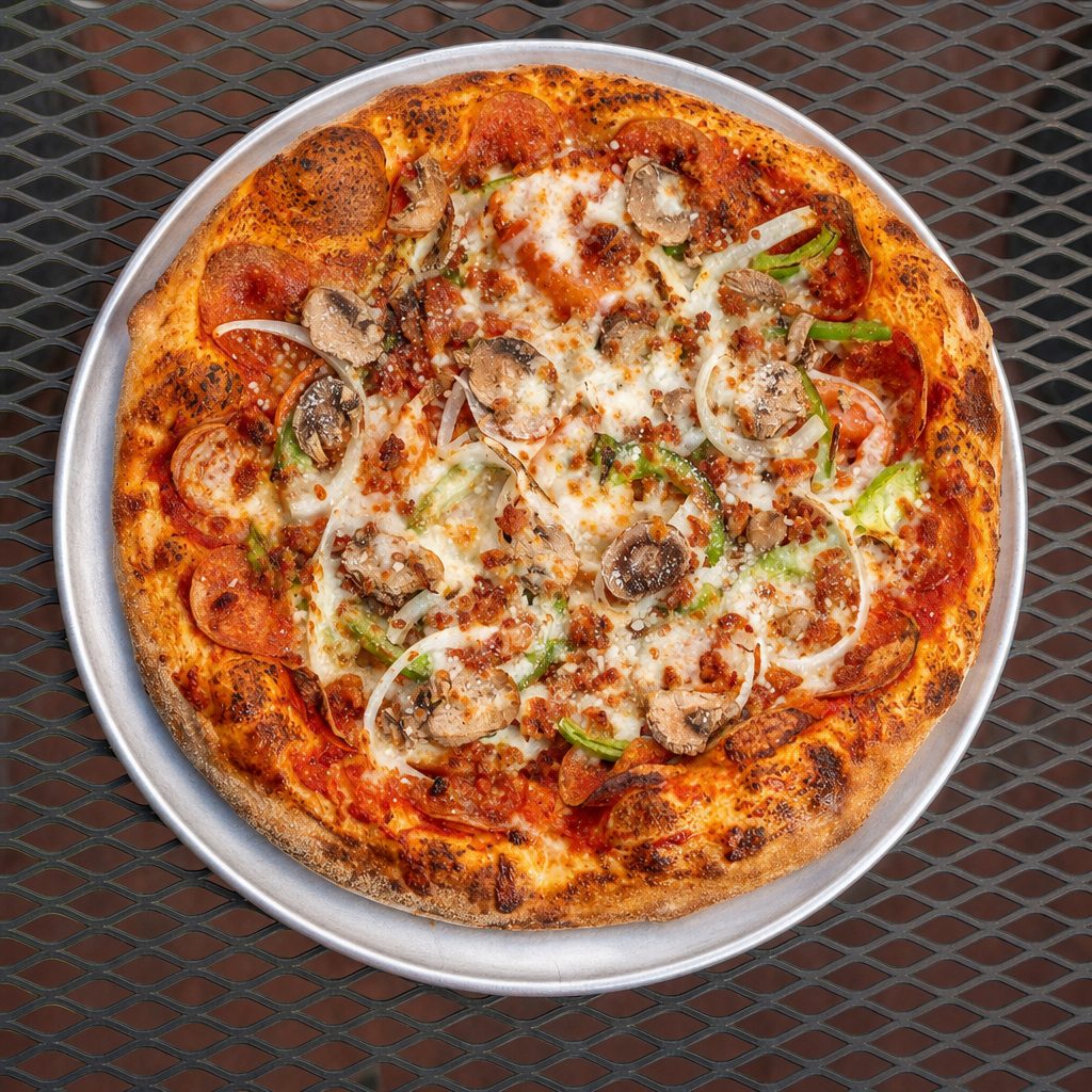 *LRG Everybody's Pizza.