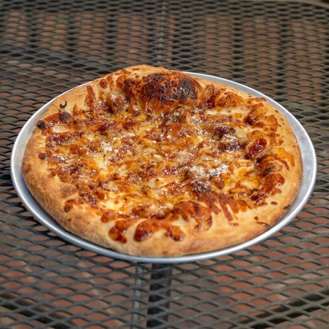 X-LRG BBQ Pizza.