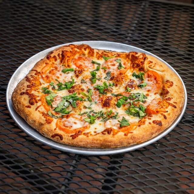 SM Margherita Pizza.
