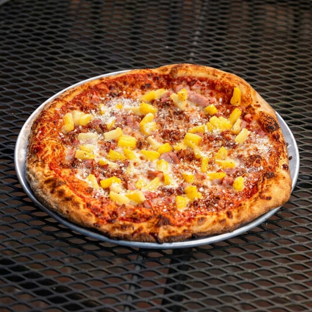 MED Hawaiian Pizza.