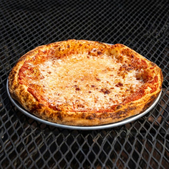 LRG Pizza.