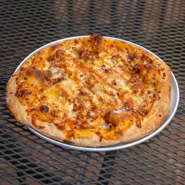 SM Buffalo Pizza.